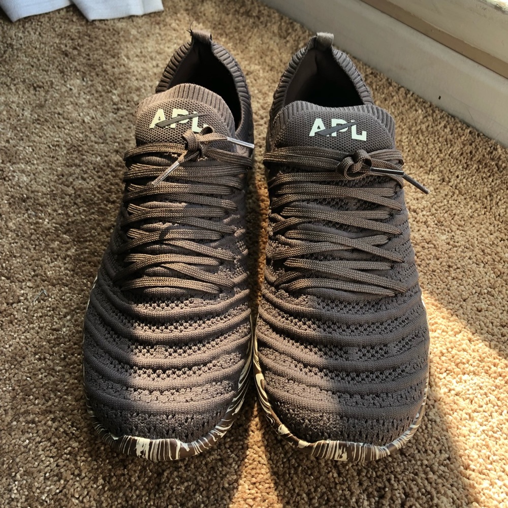 Men’s APL TechLoom Wave Sneaker
